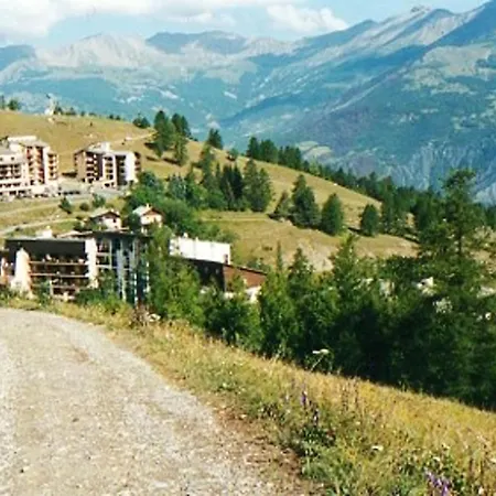 Avec Vue Montagne A 38 M² * Enchastrayes